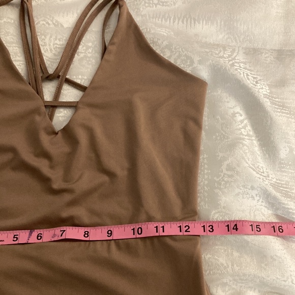 Bear Dance cut out dress - Picture 8 of 11